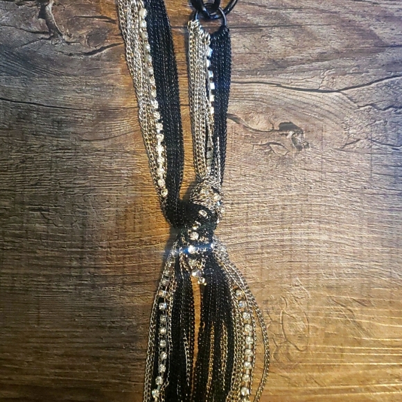 NWOT  Necklace with rhinestones - Picture 5 of 6